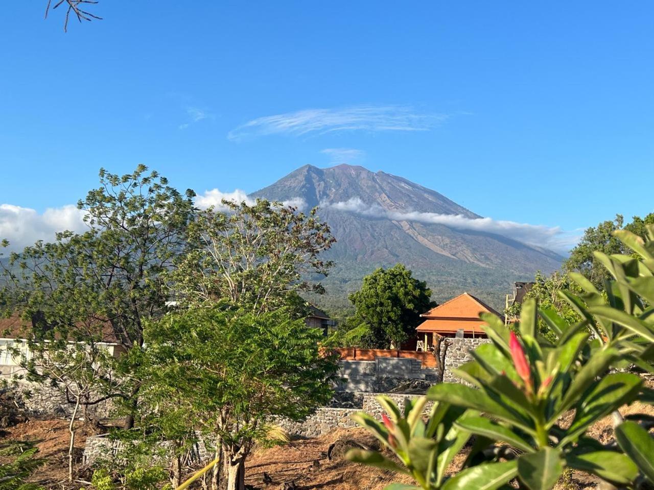 Villa Omah Semar Tulamben Exterior foto